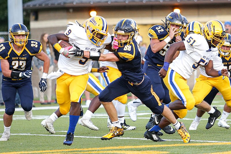 Mars vs West Mifflin Football nblack photo